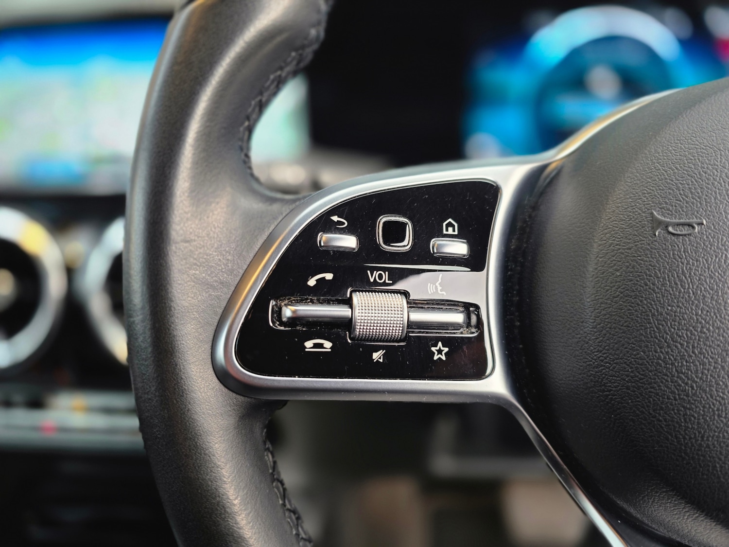 Used Mercedes-Benz GLA 2021 for sale - 77619430: Photo 26