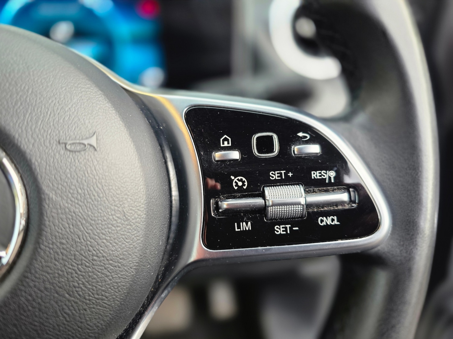 Used Mercedes-Benz GLA 2021 for sale - 77619430: Photo 27