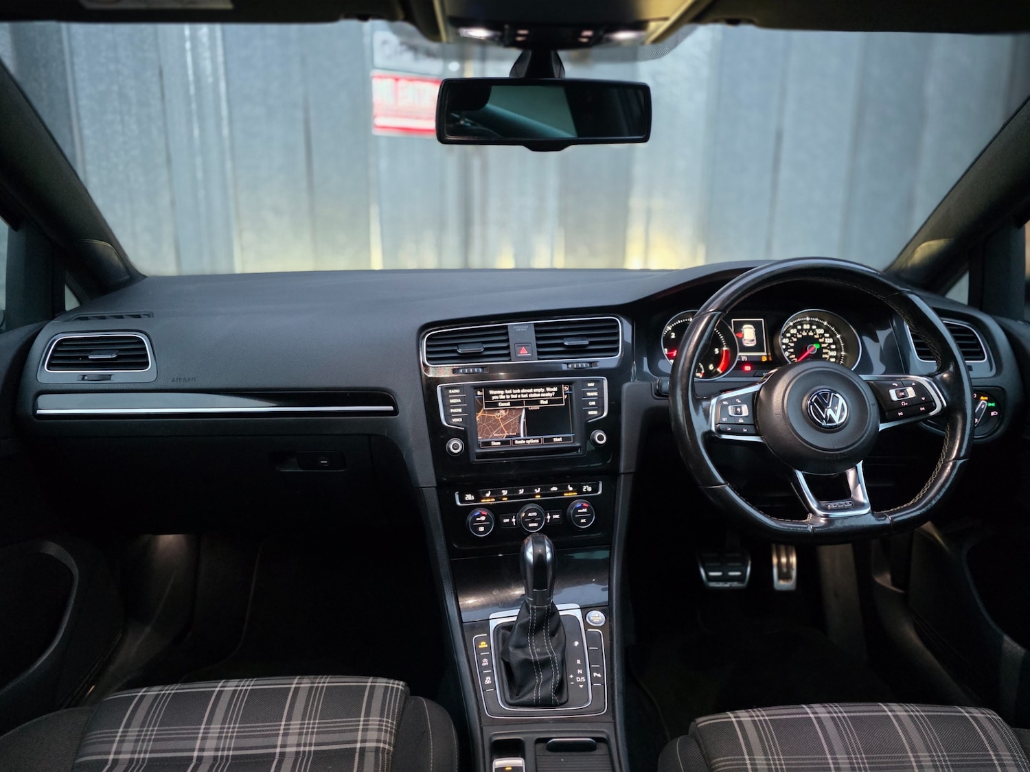 Used Volkswagen Golf 2016 for sale - 76968641: Photo 22