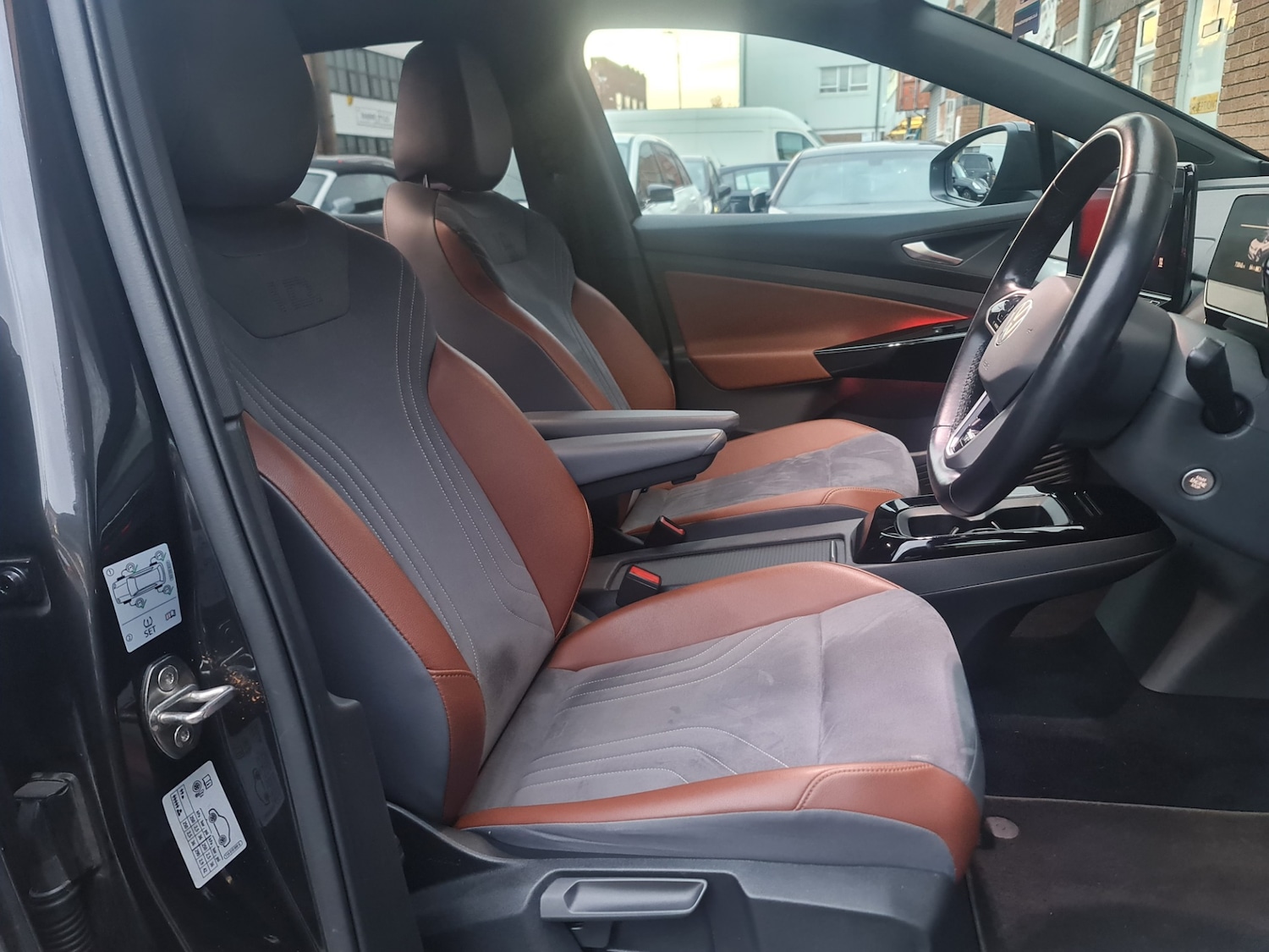 Used Volkswagen ID.4 2021 for sale - 76262889: Photo 11