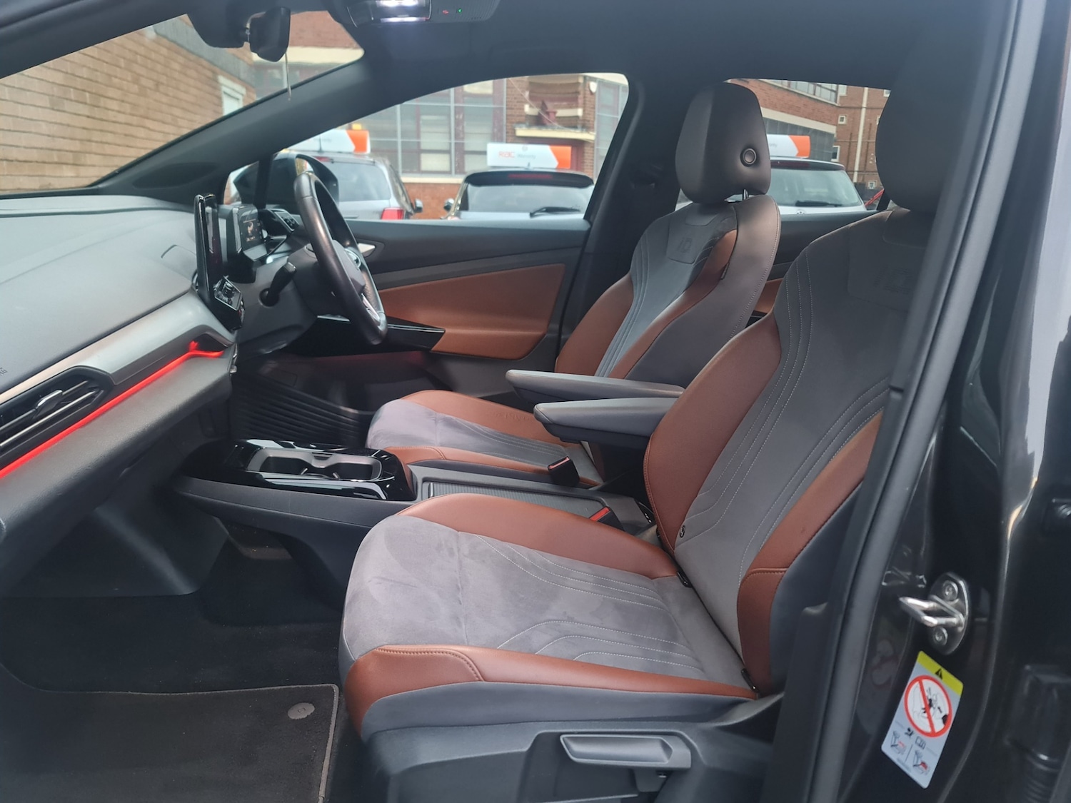 Used Volkswagen ID.4 2021 for sale - 76262889: Photo 12