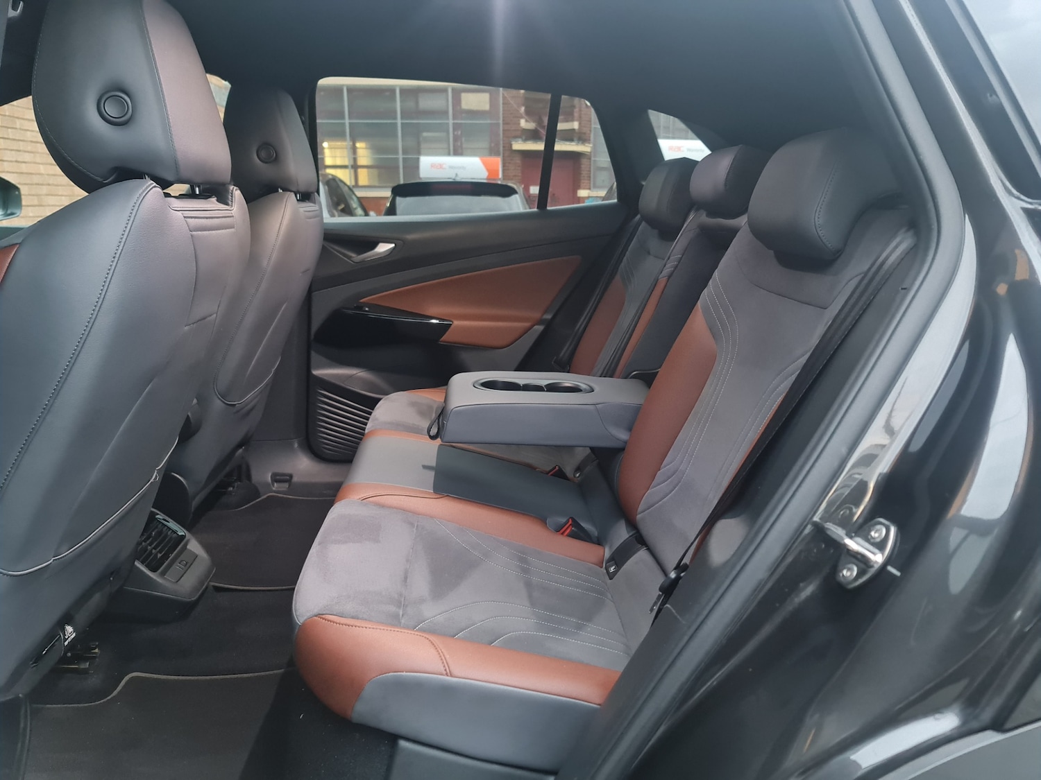 Used Volkswagen ID.4 2021 for sale - 76262889: Photo 16