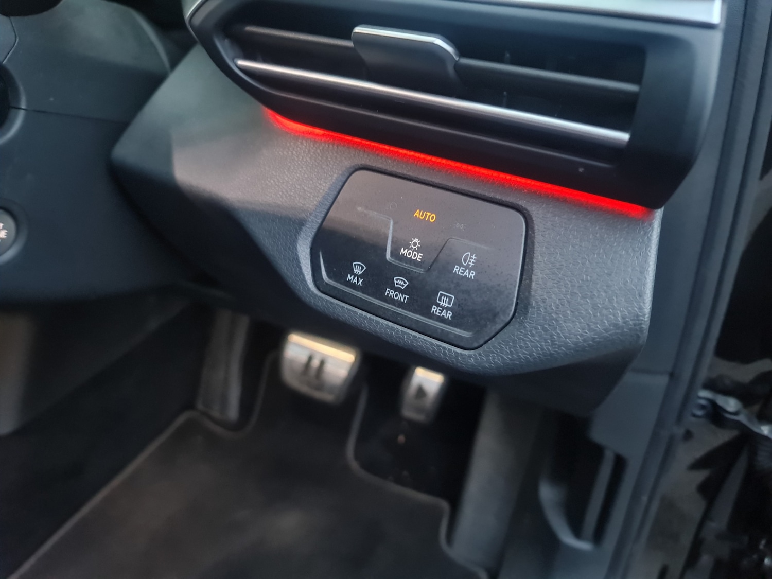 Used Volkswagen ID.4 2021 for sale - 76262889: Photo 18