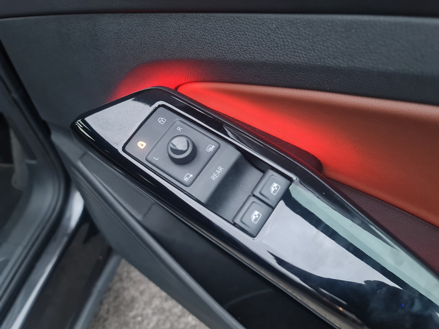 Used Volkswagen ID.4 2021 for sale - 76262889: Photo 34