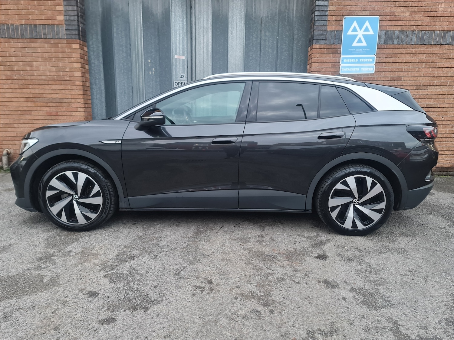 Used Volkswagen ID.4 2021 for sale - 76262889: Photo 5