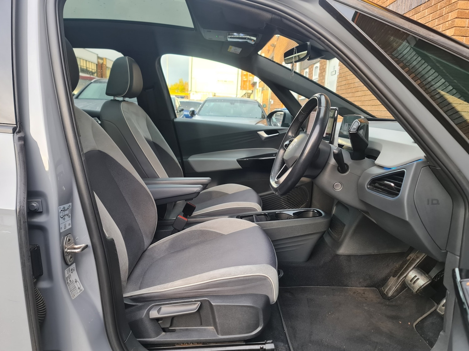 Used Volkswagen ID.3 2021 for sale - 76392509: Photo 24