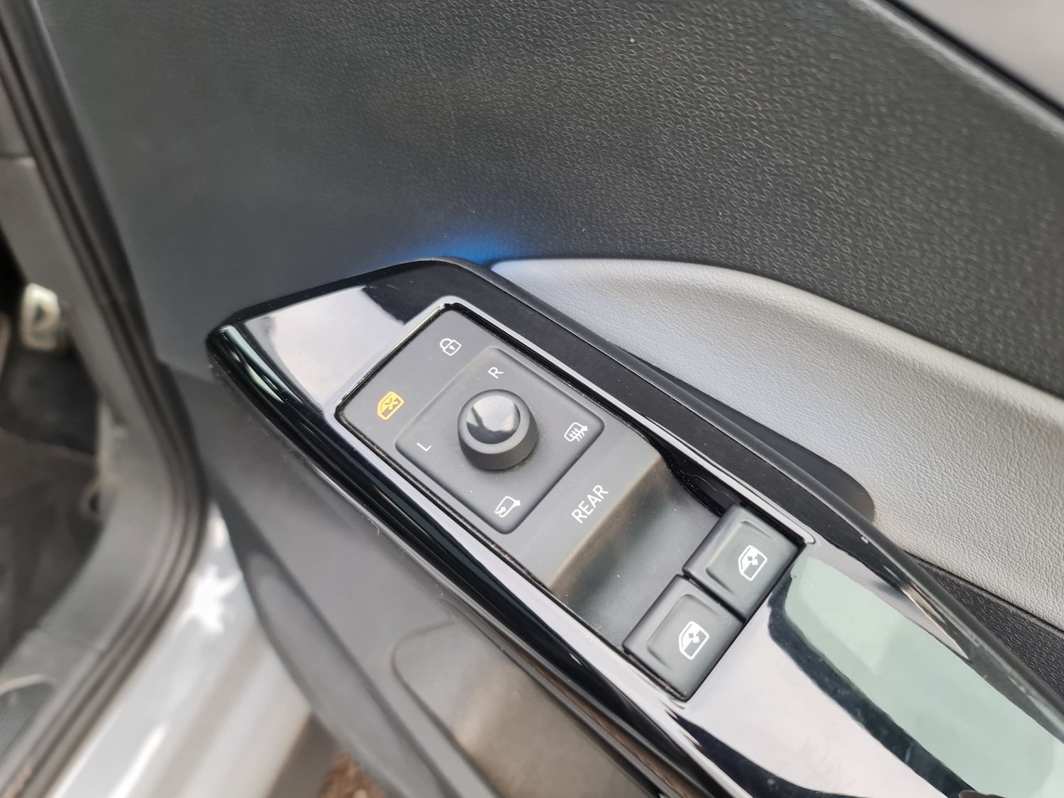 Used Volkswagen ID.3 2021 for sale - 76392509: Photo 26