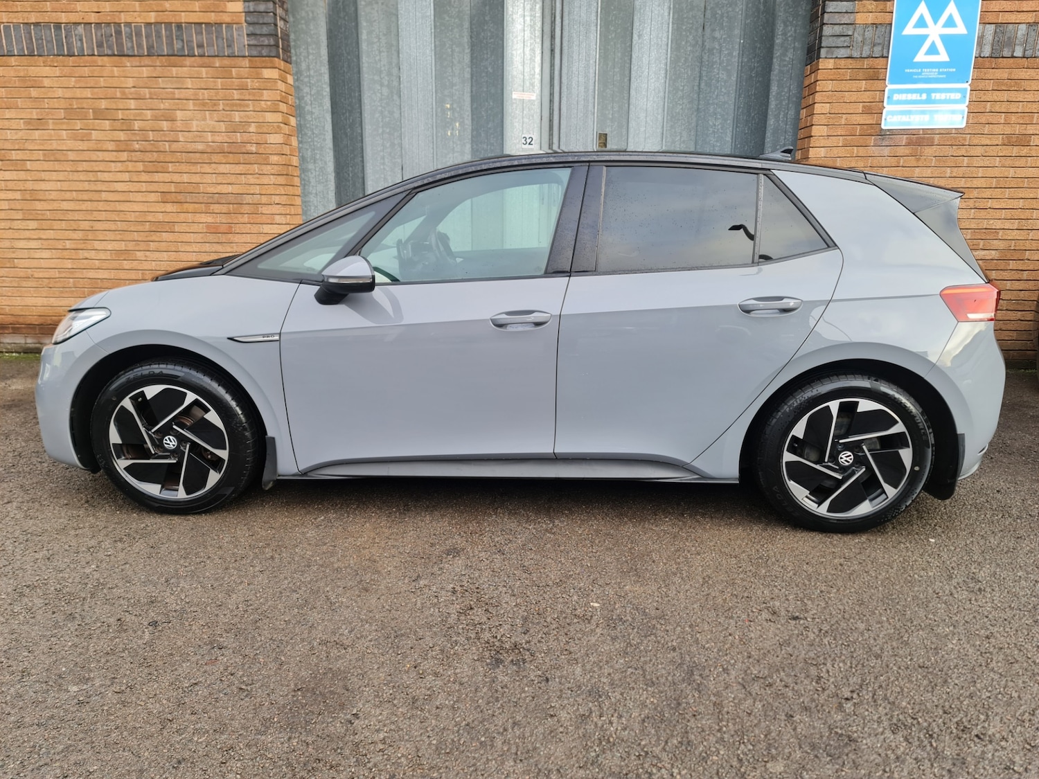 Used Volkswagen ID.3 2021 for sale - 76392509: Photo 5