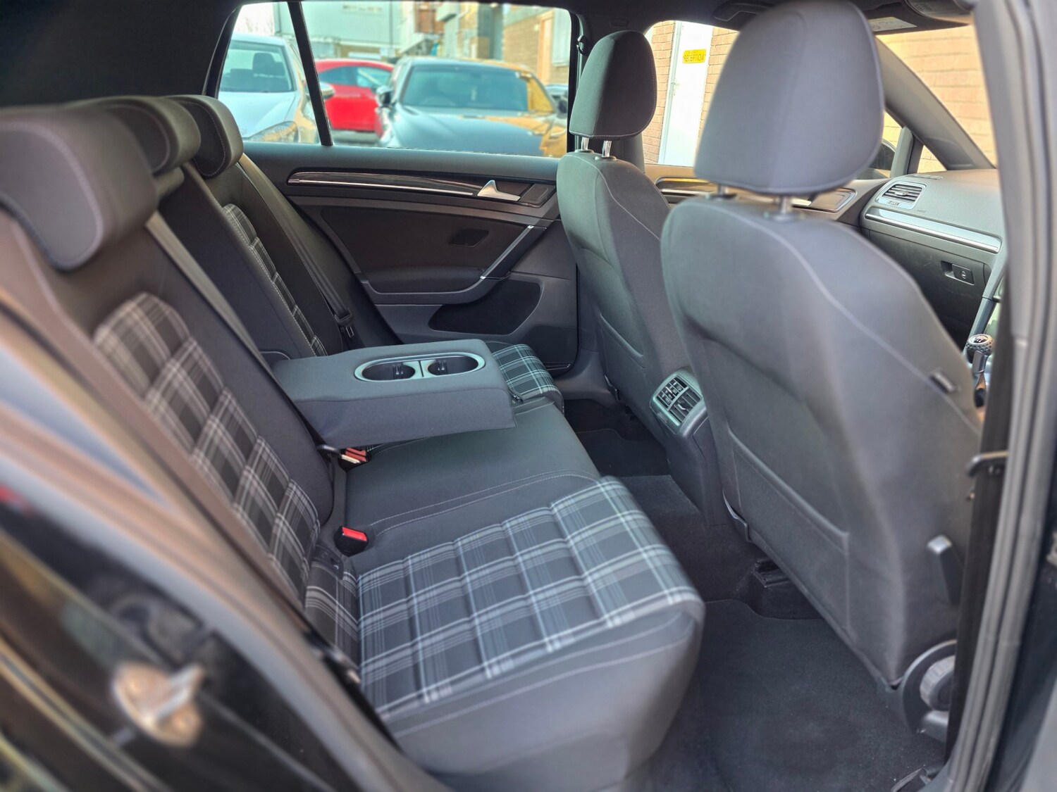 Used Volkswagen Golf 2015 for sale - 77363333: Photo 25