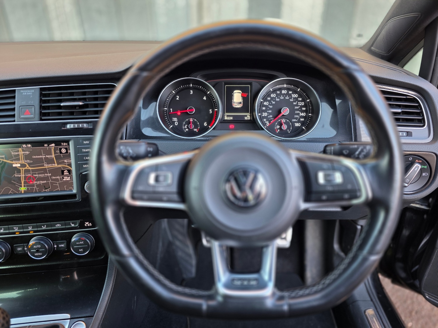 Used Volkswagen Golf 2015 for sale - 77363333: Photo 27