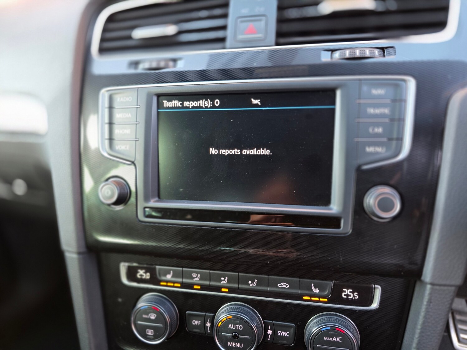 Used Volkswagen Golf 2015 for sale - 77363333: Photo 30