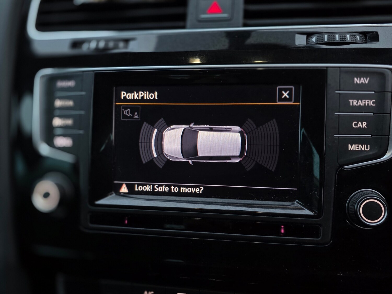 Used Volkswagen Golf 2015 for sale - 77363333: Photo 48