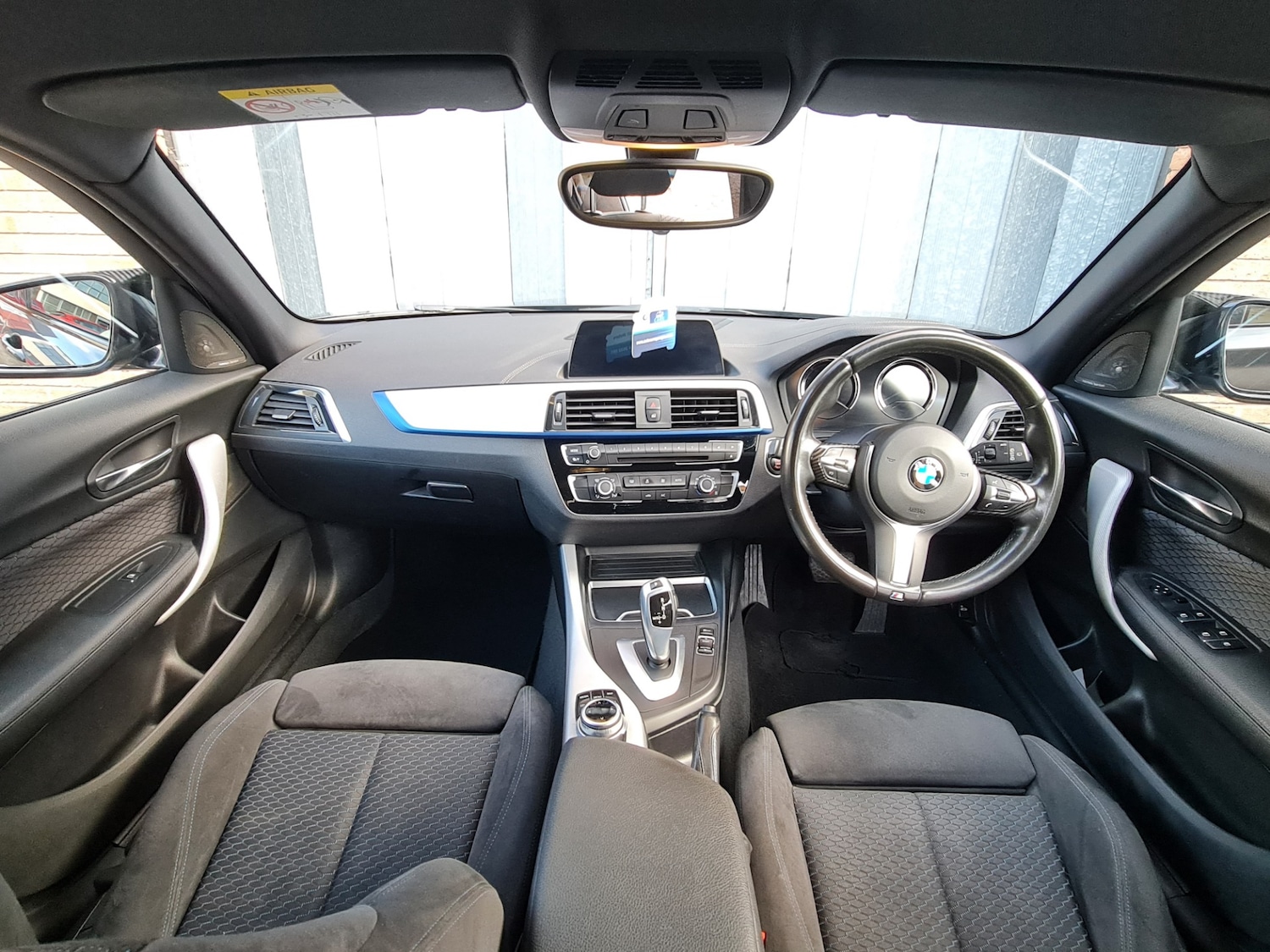 Used BMW 1 Series 2017 for sale - 76262896: Photo 2