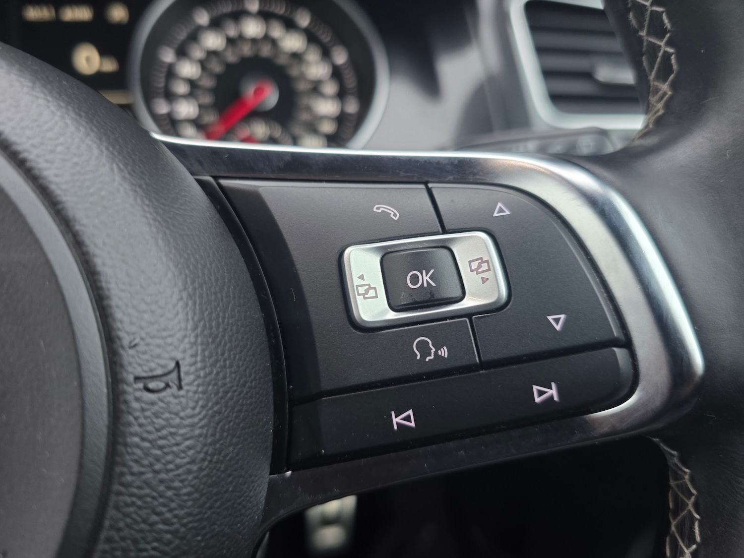 Used Volkswagen Golf 2016 for sale - 77495032: Photo 29