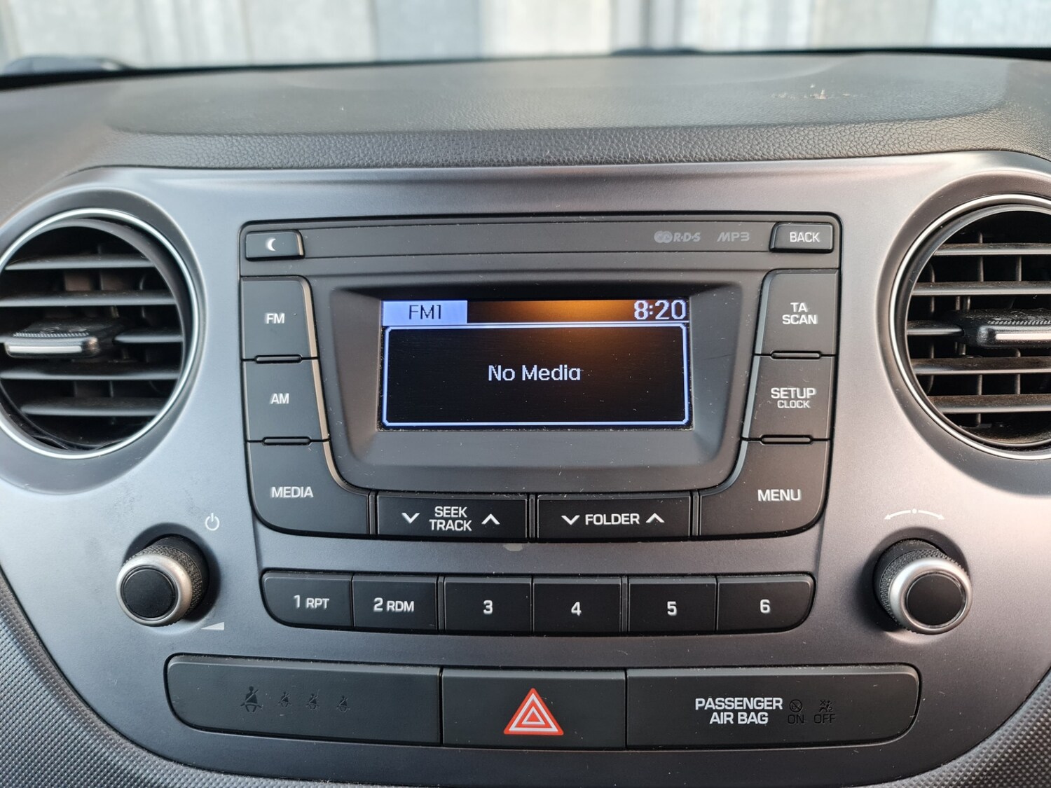 Used Hyundai i10 2018 for sale - 76205759: Photo 17