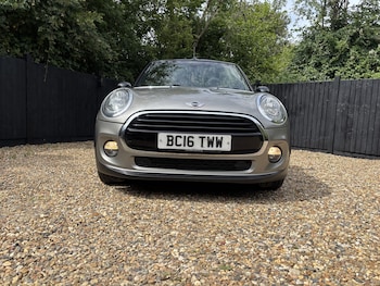 Used MINI Convertible 2016 for sale - 79053961: Photo