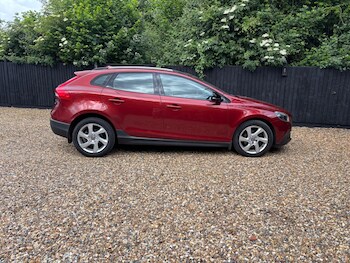 Used Volvo V40 Cross Country 2015 for sale - 78763034: Photo