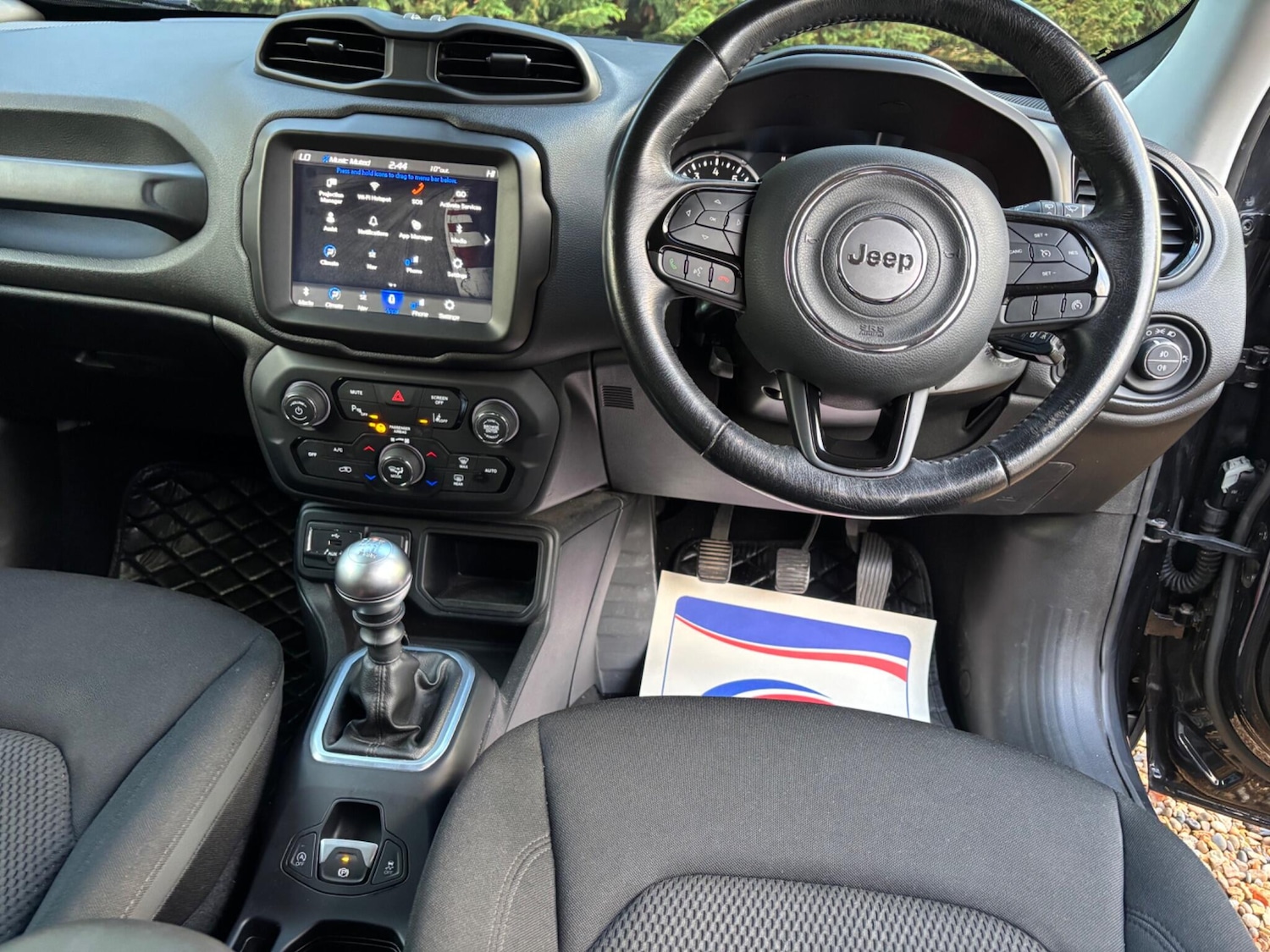 Used Jeep Renegade 2020 for sale - 76786856: Photo 9
