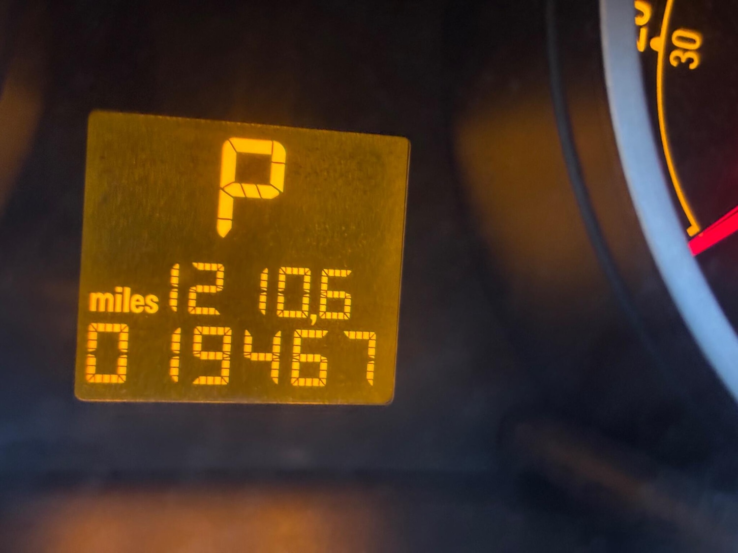 Used Vauxhall Corsa 2010 for sale - 76728286: Photo 4