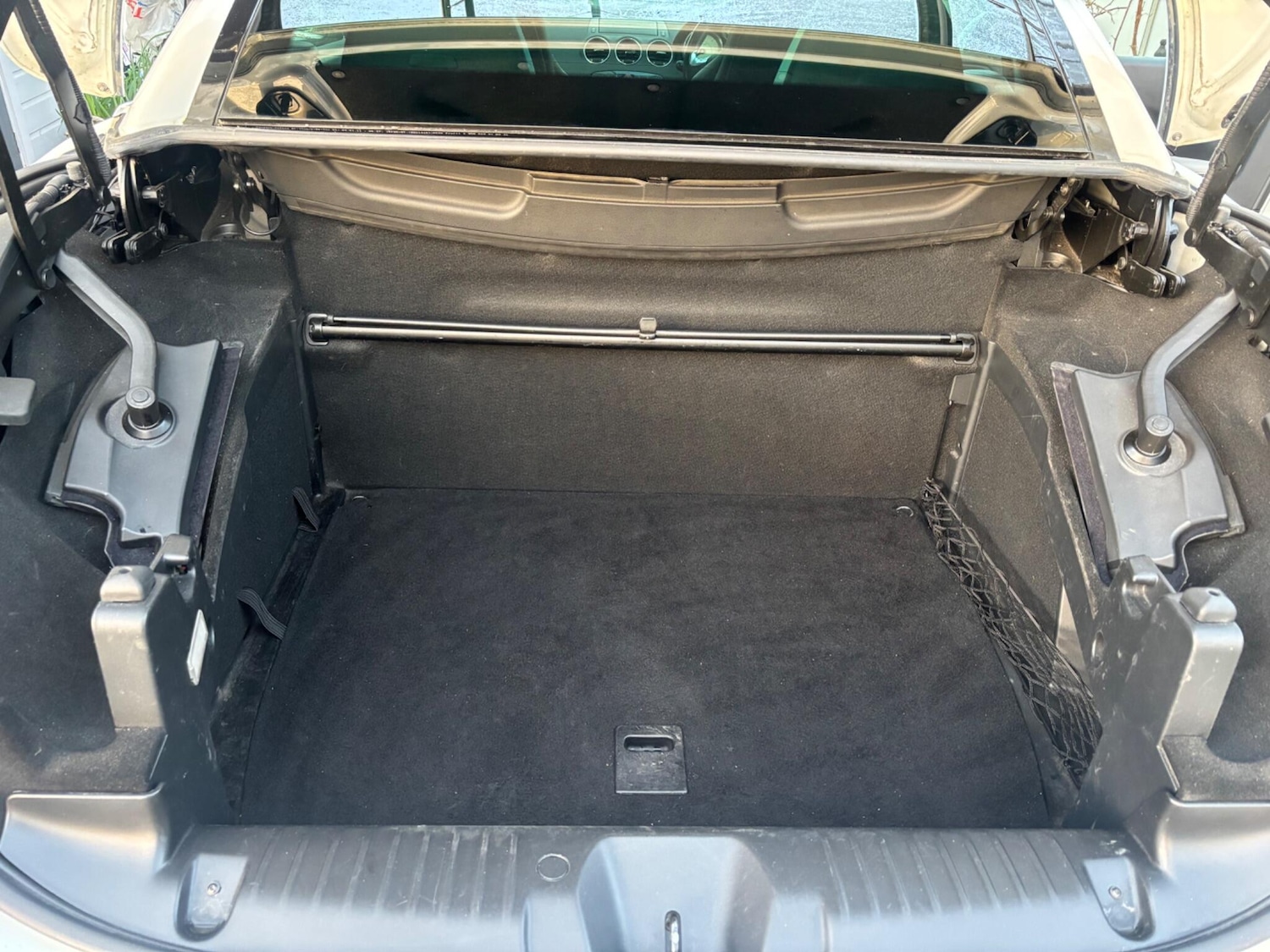 Used Peugeot 308 2014 for sale - 76992121: Photo 19