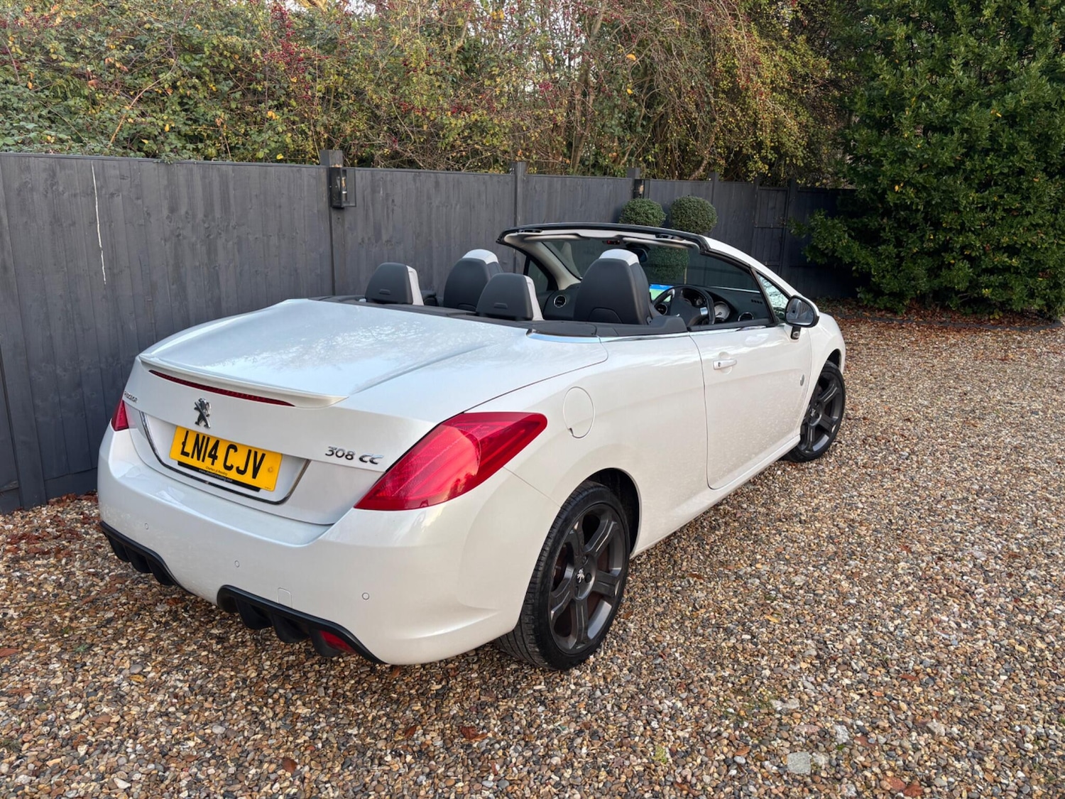 Used Peugeot 308 2014 for sale - 76992121: Photo 20