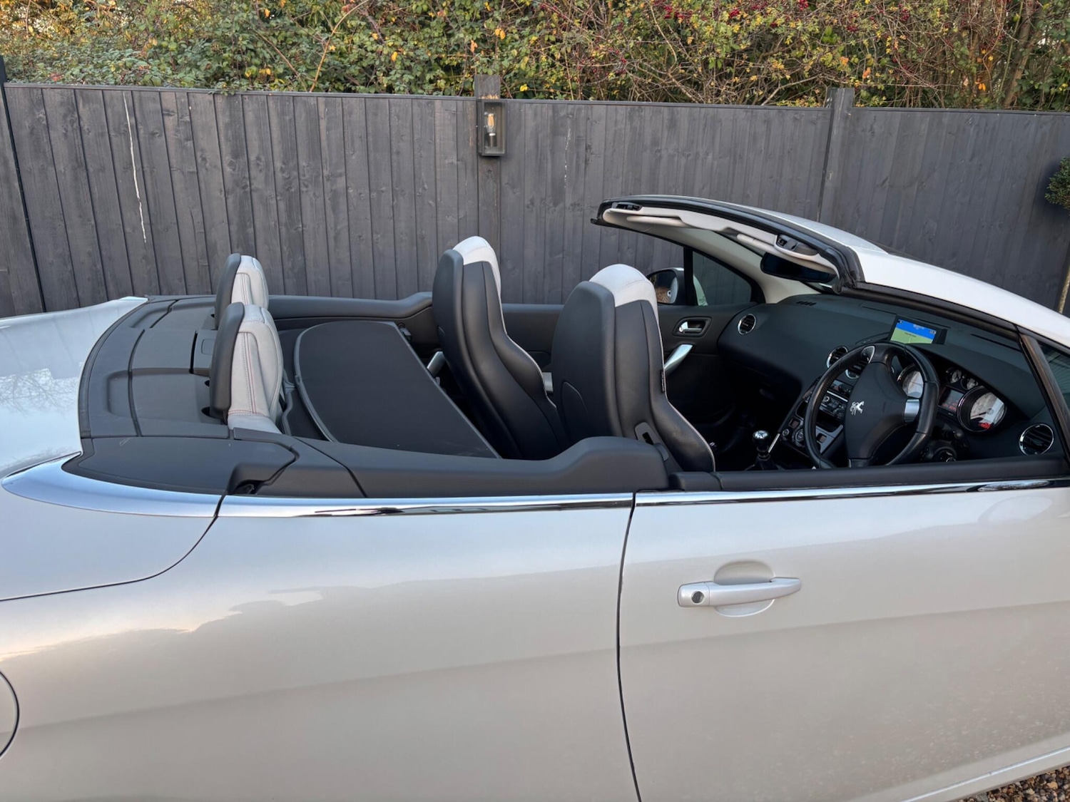 Used Peugeot 308 2014 for sale - 76992121: Photo 37