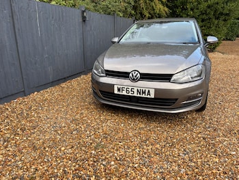 Used Volkswagen Golf 2015 for sale - 75769581: Photo