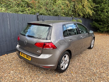 Used Volkswagen Golf 2015 for sale - 75769581: Photo