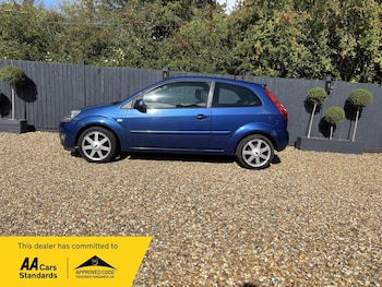 Used Ford Fiesta 2008 for sale - 75720524: Photo