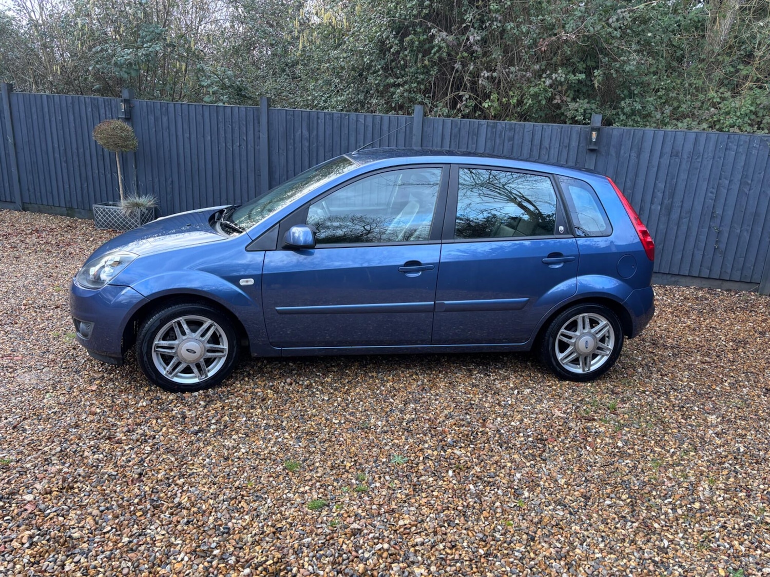 Used Ford Fiesta 2006 for sale - 77575033: Photo 2