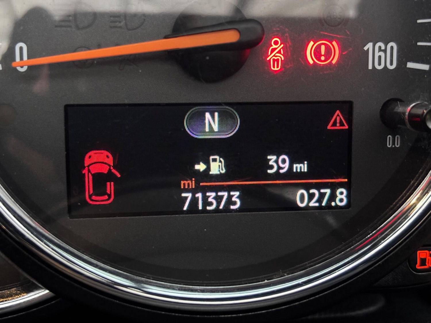 Used MINI Convertible 2016 for sale - 76989755: Photo 10