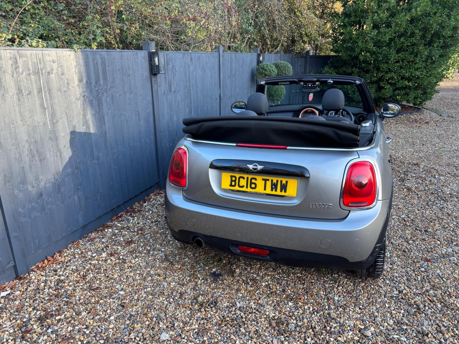 Used MINI Convertible 2016 for sale - 76989755: Photo 12