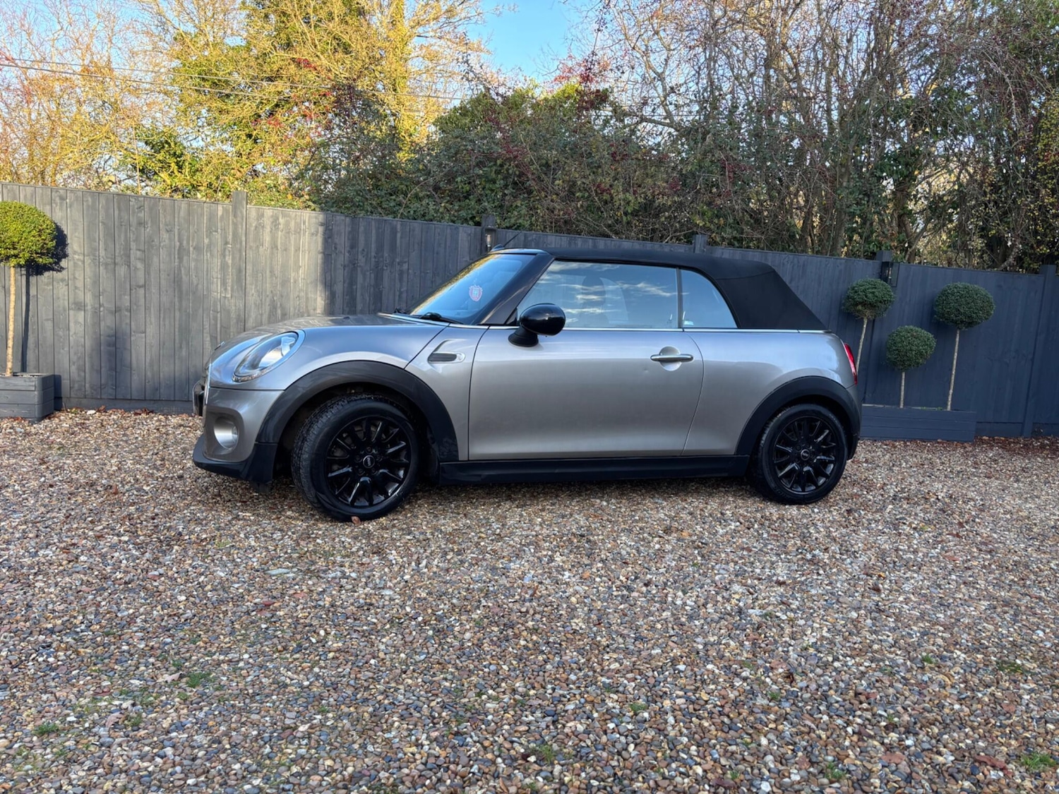 Used MINI Convertible 2016 for sale - 76989755: Photo 17