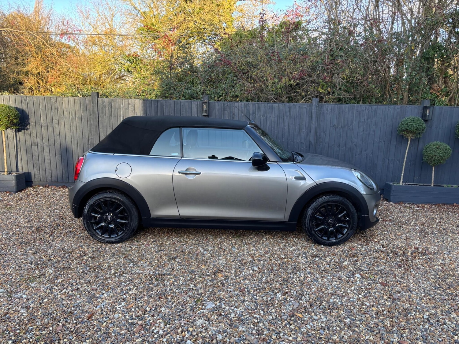 Used MINI Convertible 2016 for sale - 76989755: Photo 30