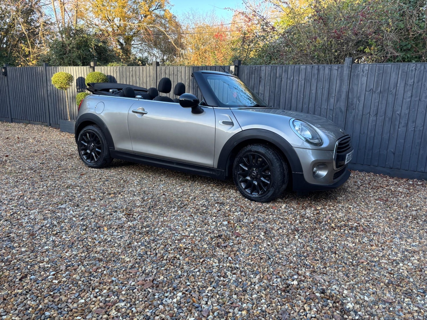 Used MINI Convertible 2016 for sale - 76989755: Photo 41