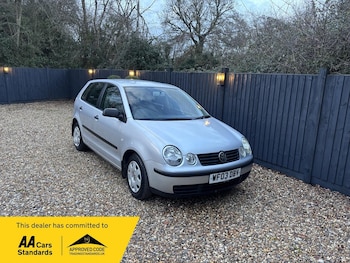 Used Volkswagen Polo 2003 for sale - 77266576: Photo