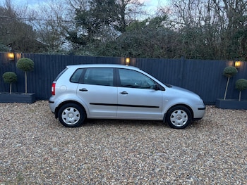 Used Volkswagen Polo 2003 for sale - 77266576: Photo