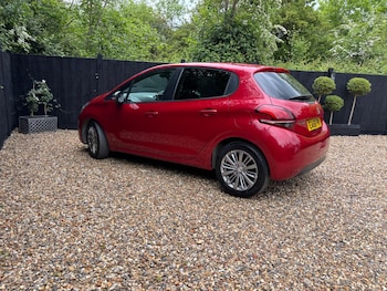 Used Peugeot 208 2019 for sale - 78561424: Photo