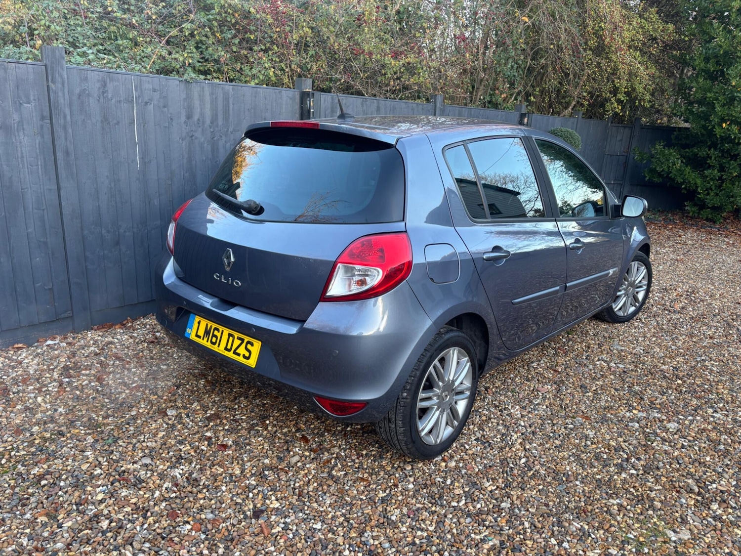 Used Renault Clio 2011 for sale - 76645587: Photo 14