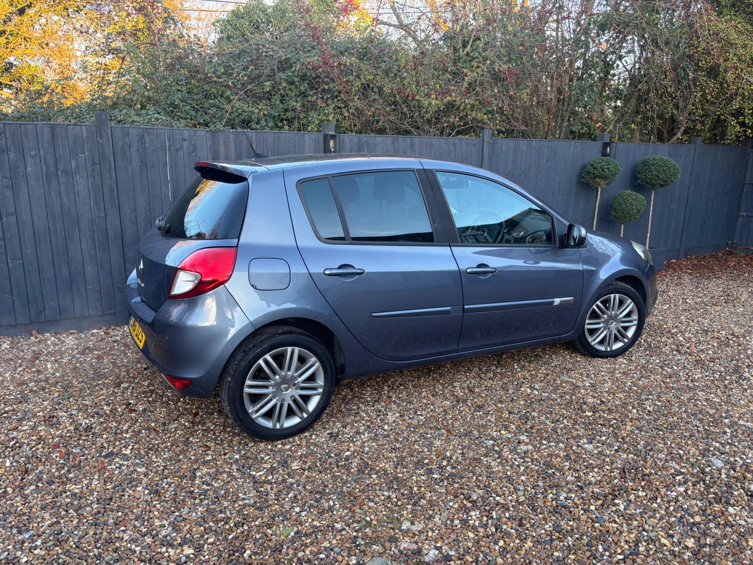 Used Renault Clio 2011 for sale - 76645587: Photo 20