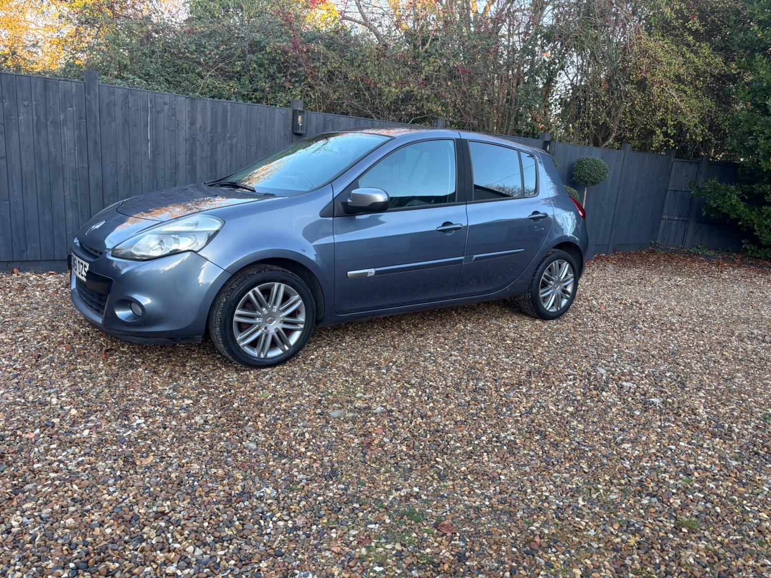 Used Renault Clio 2011 for sale - 76645587: Photo 26