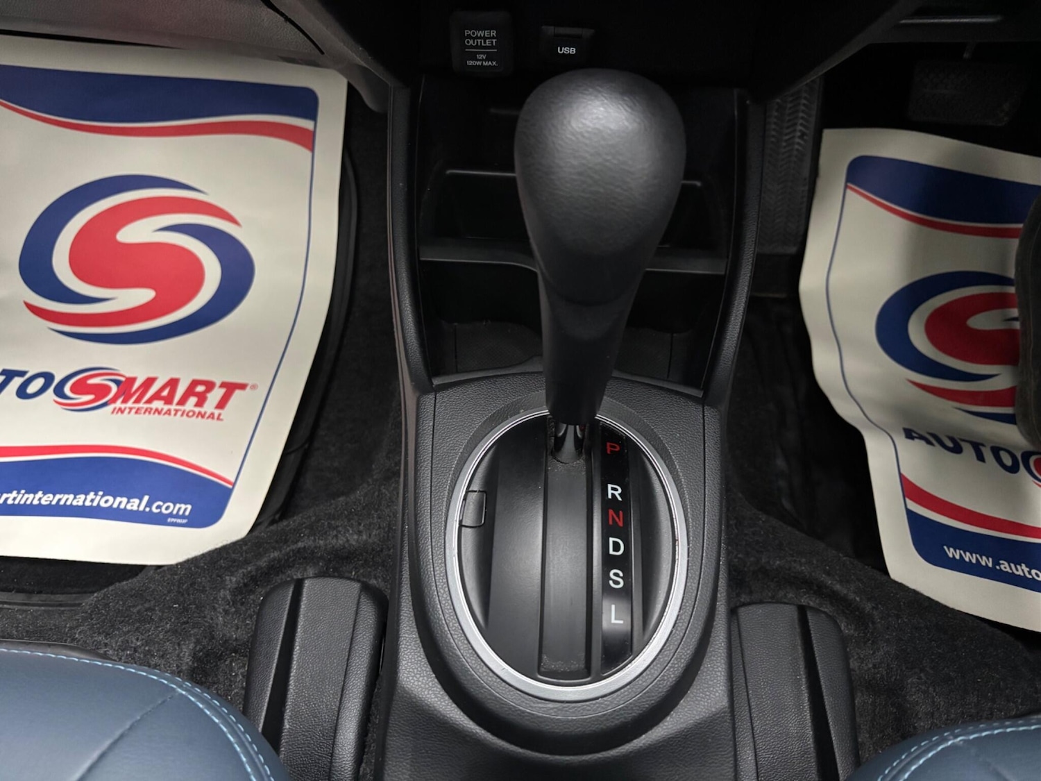 Used Honda Jazz 2014 for sale - 77166670: Photo 14