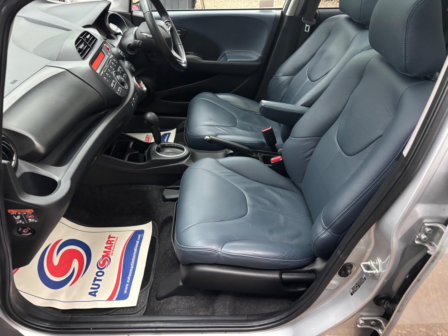 Used Honda Jazz 2014 for sale - 77166670: Photo 7