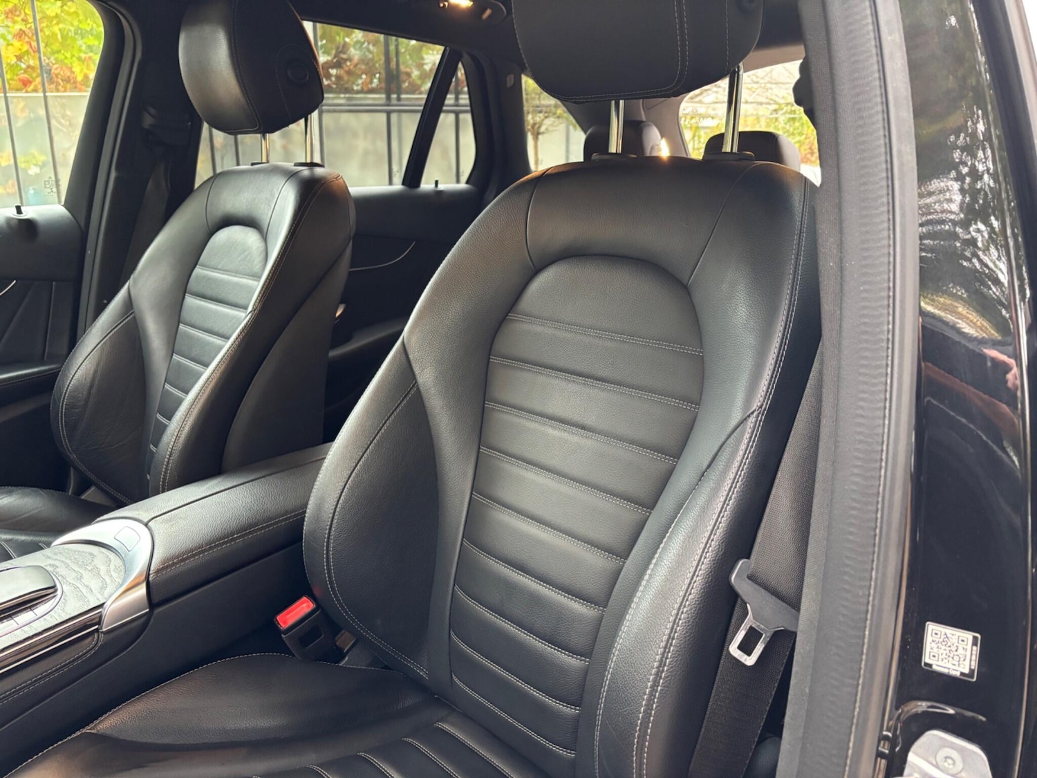Used Mercedes-Benz GLC 2020 for sale - 76307835: Photo 13