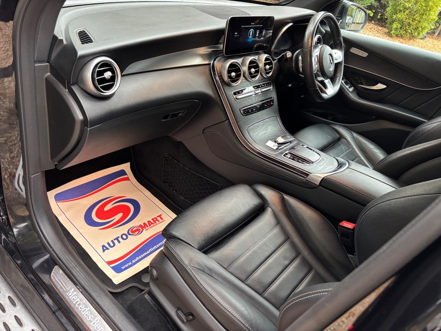 Used Mercedes-Benz GLC 2020 for sale - 76307835: Photo 7