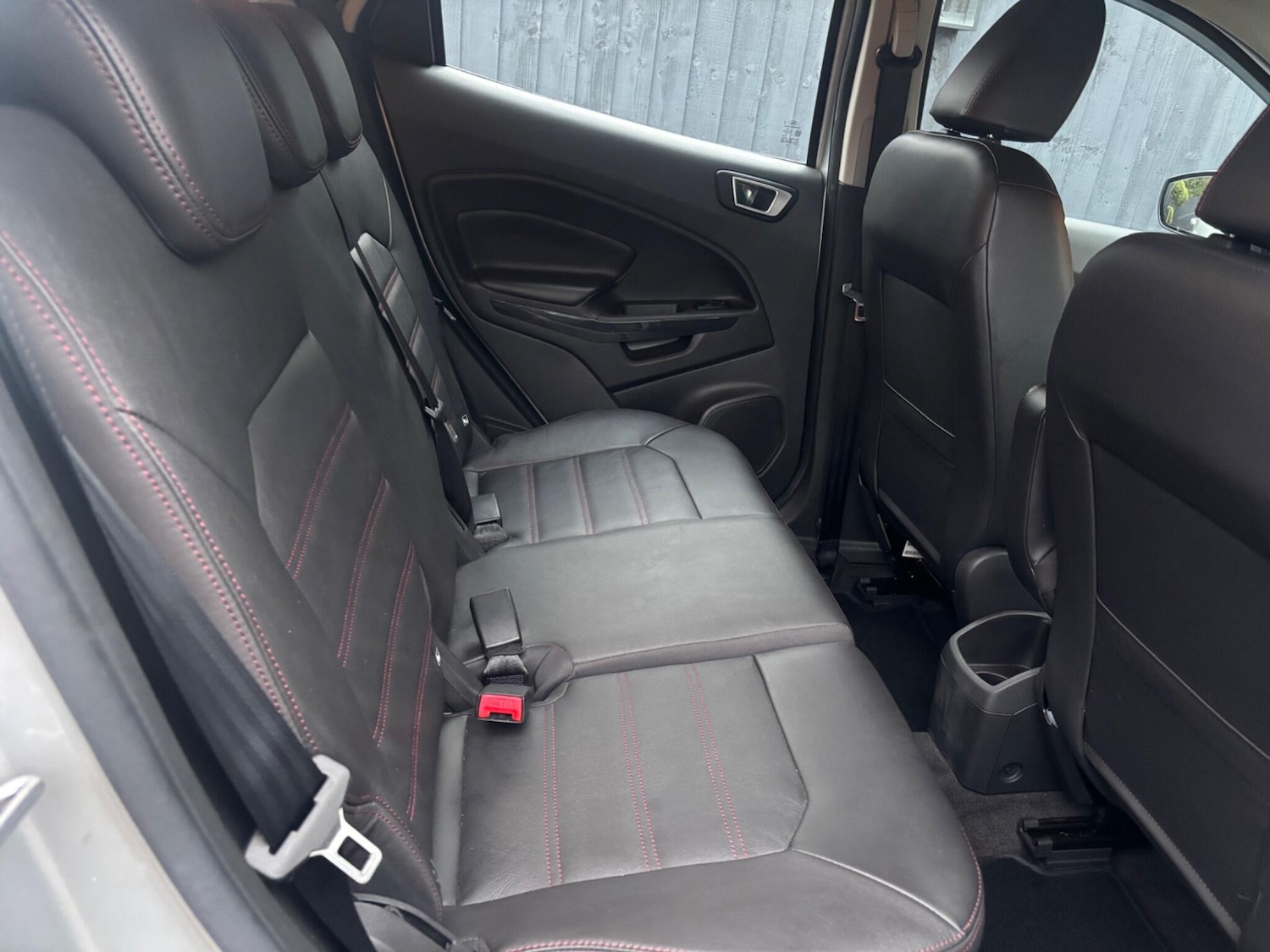 Used Ford Ecosport 2015 for sale - 76714310: Photo 8