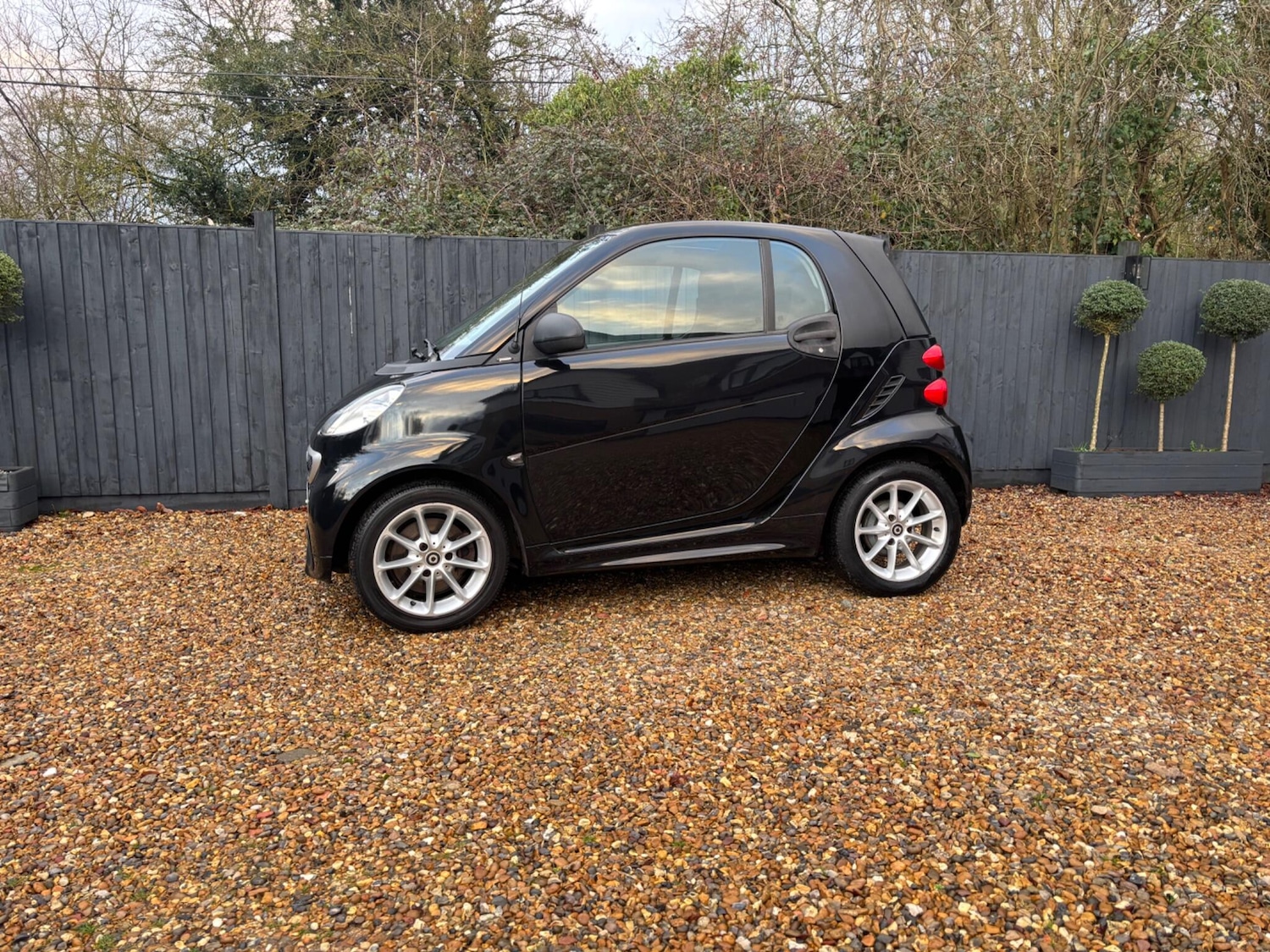 Used smart fortwo 2013 for sale - 77305611: Photo 25