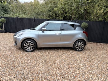 Used Suzuki Swift 2022 for sale - 79834256: Photo