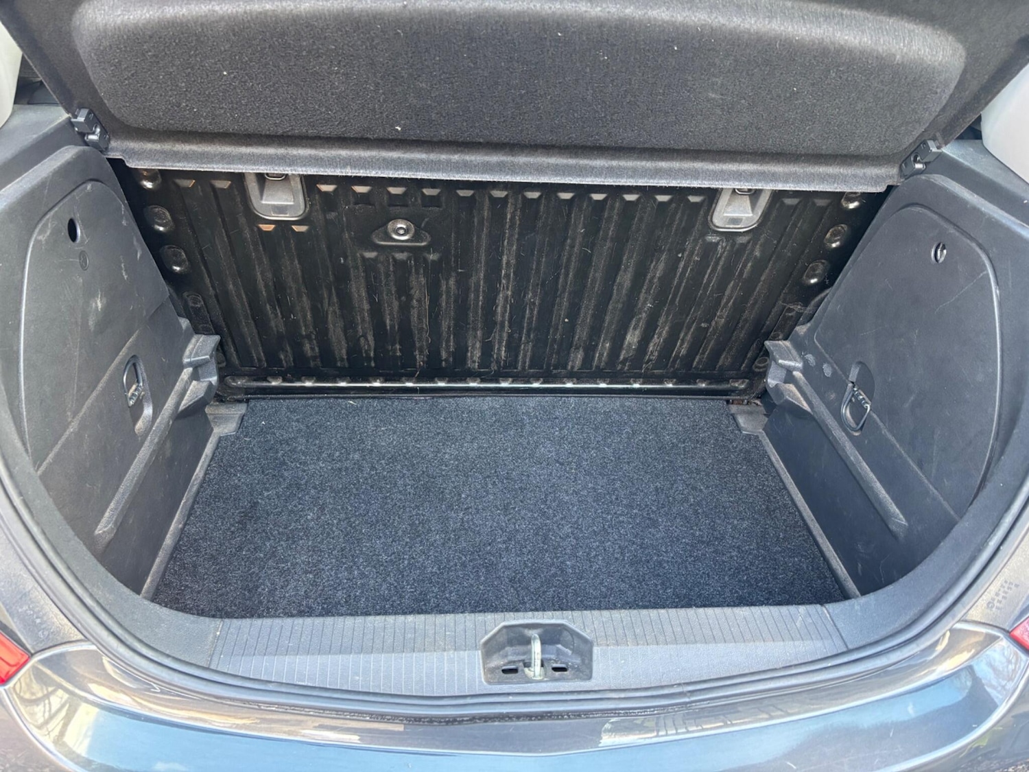 Used Vauxhall Corsa 2013 for sale - 76801804: Photo 13