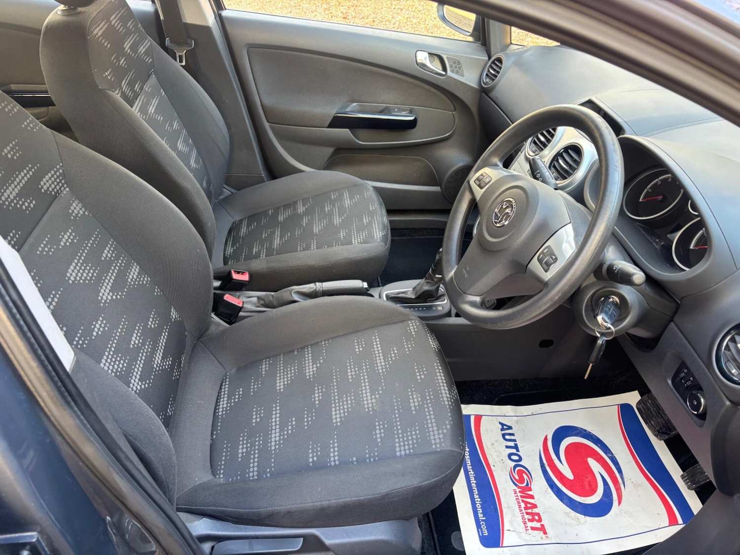 Used Vauxhall Corsa 2013 for sale - 76801804: Photo 20